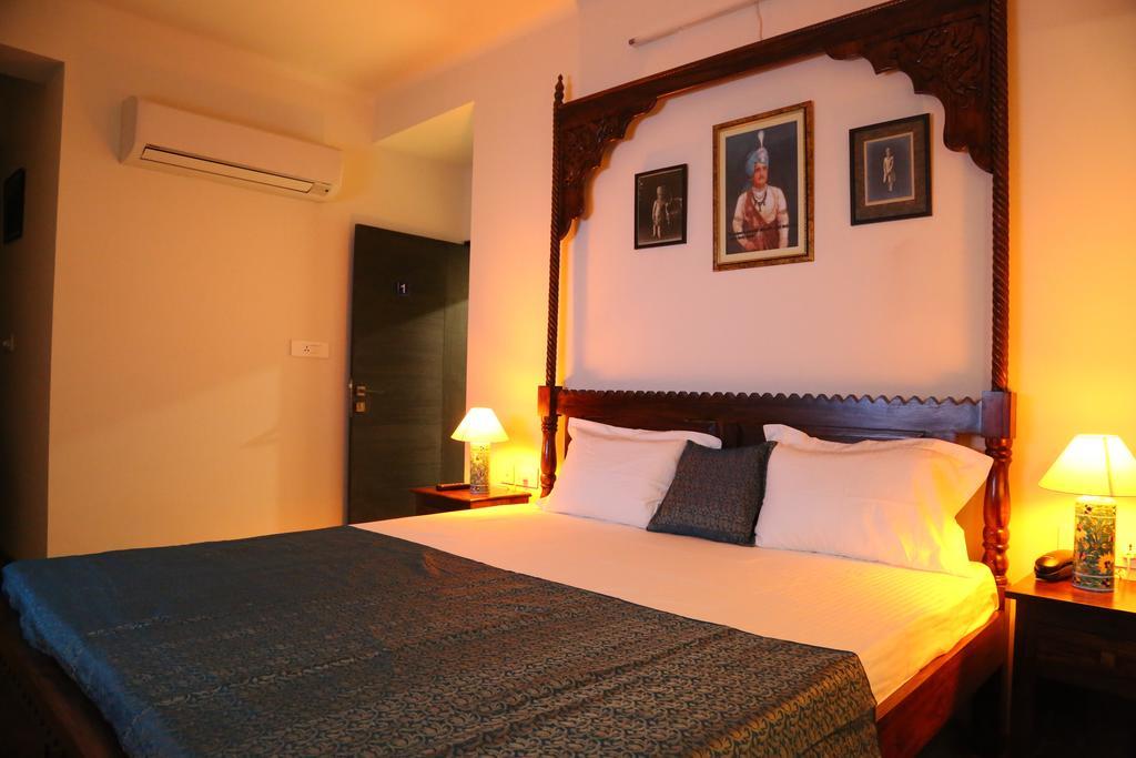 Saket Inn Jaipur Bilik gambar