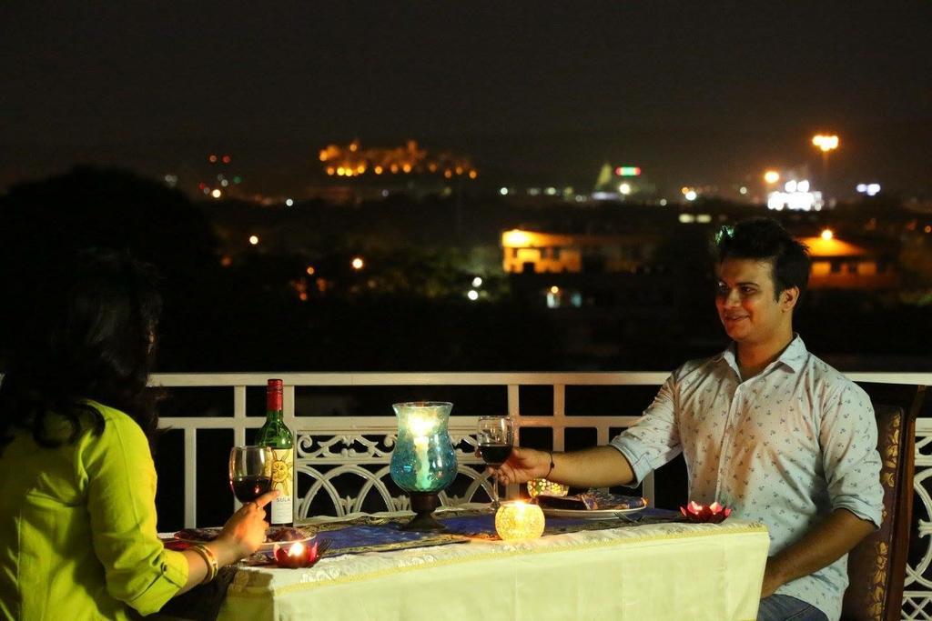 Saket Inn Jaipur Luaran gambar