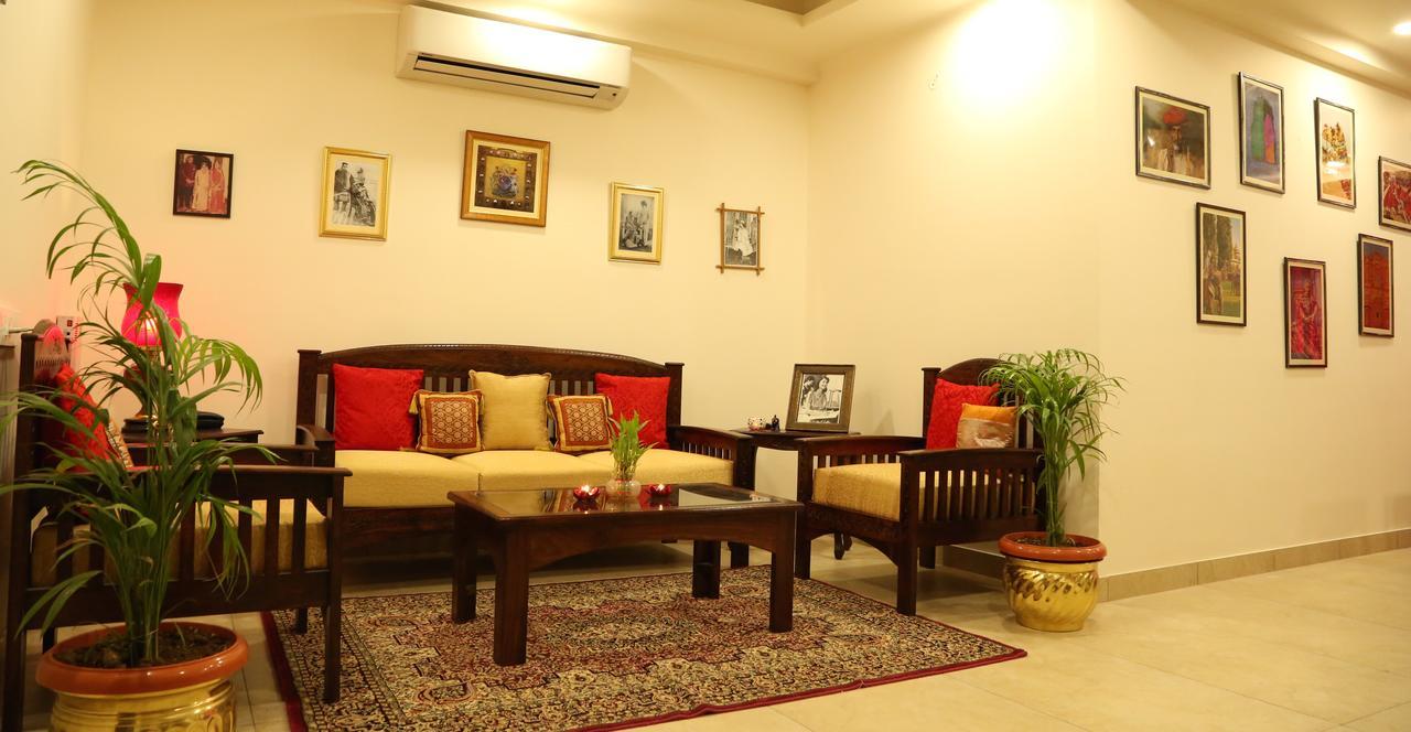 Saket Inn Jaipur Luaran gambar
